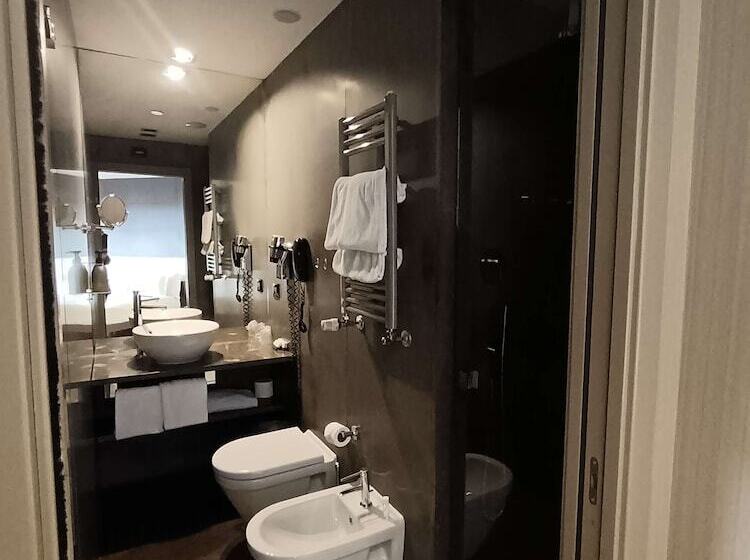 اتاق استاندارد, Best Western Plus The Hub