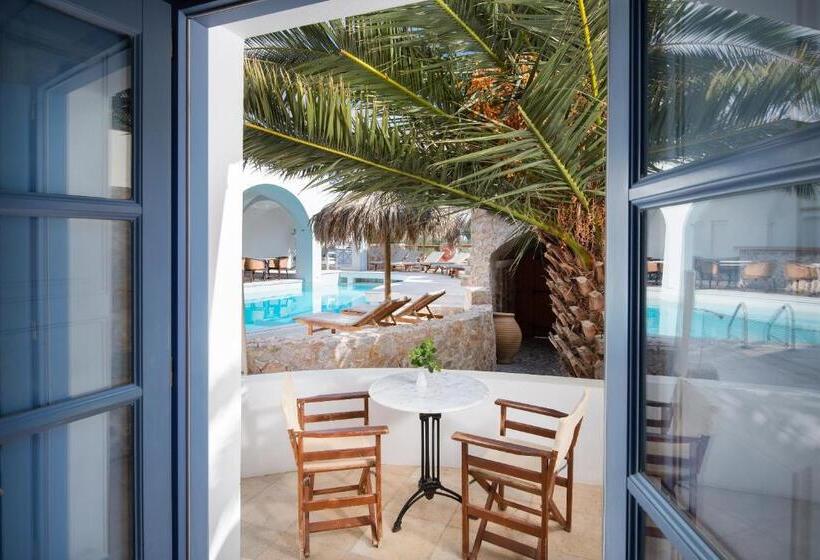 استودیوی استاندارد, Meltemi Suites