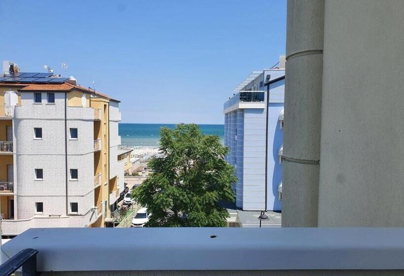 غرفة كومفورت ثلاثية, Moresco   Piscina Beach Village