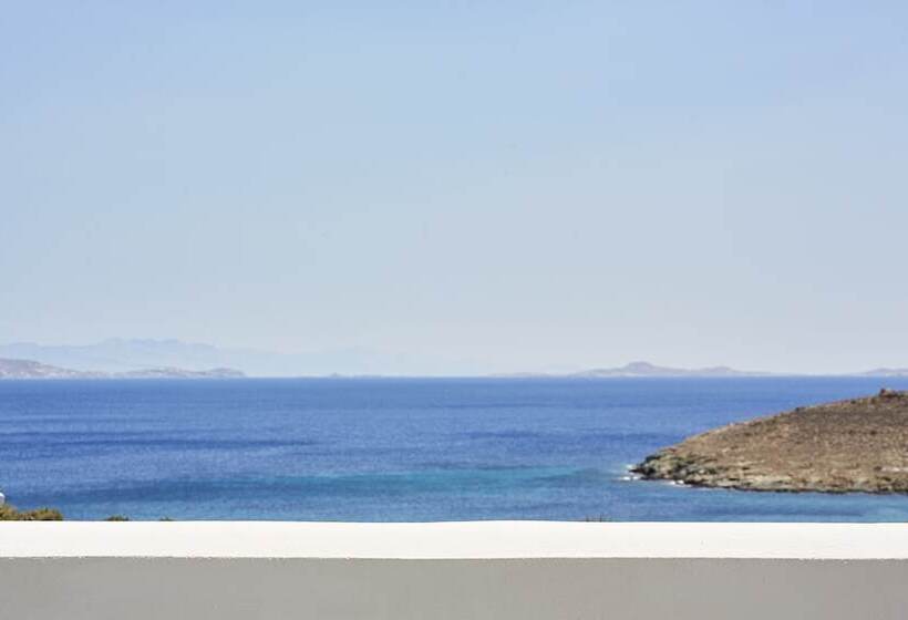 海景套房, Mr. And Mrs. White Tinos