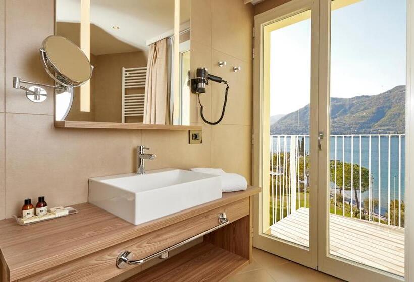 Полулюкс Вид на Озеро, Park Hotel Casimiro