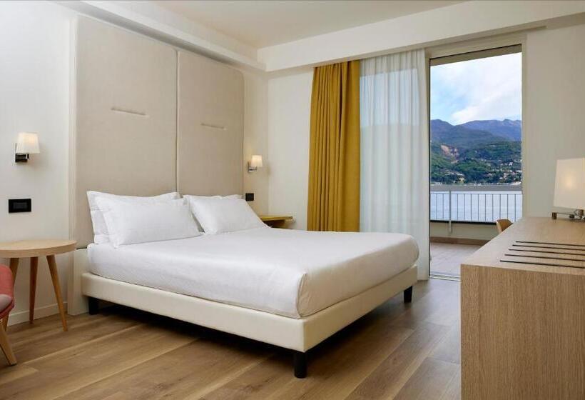 Номер Deluxe Вид на Озеро, Park Hotel Casimiro