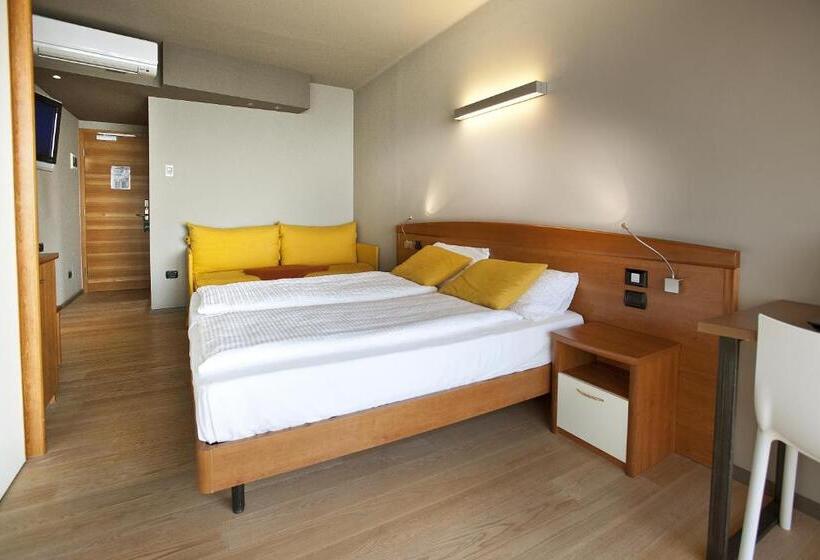 家庭间, Ambienthotel Spiaggia