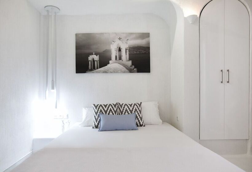 اتاق لوکس, Privee Santorini