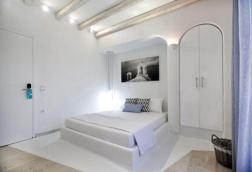 اتاق لوکس, Privee Santorini