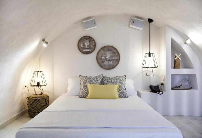 استودیوی استاندارد, Privee Santorini