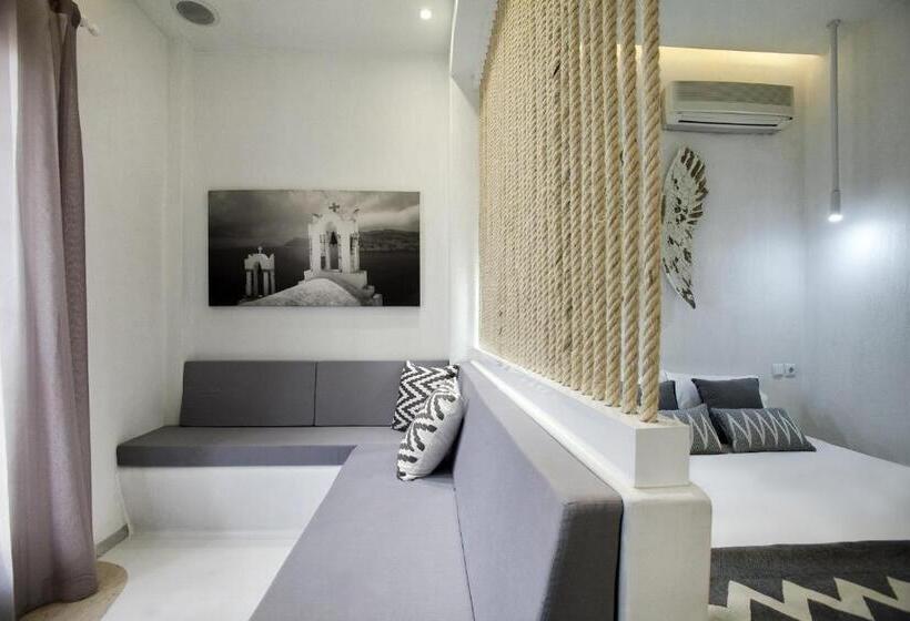 اتاق لوکس, Privee Santorini
