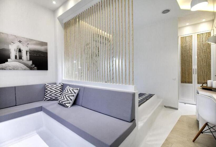 اتاق لوکس, Privee Santorini