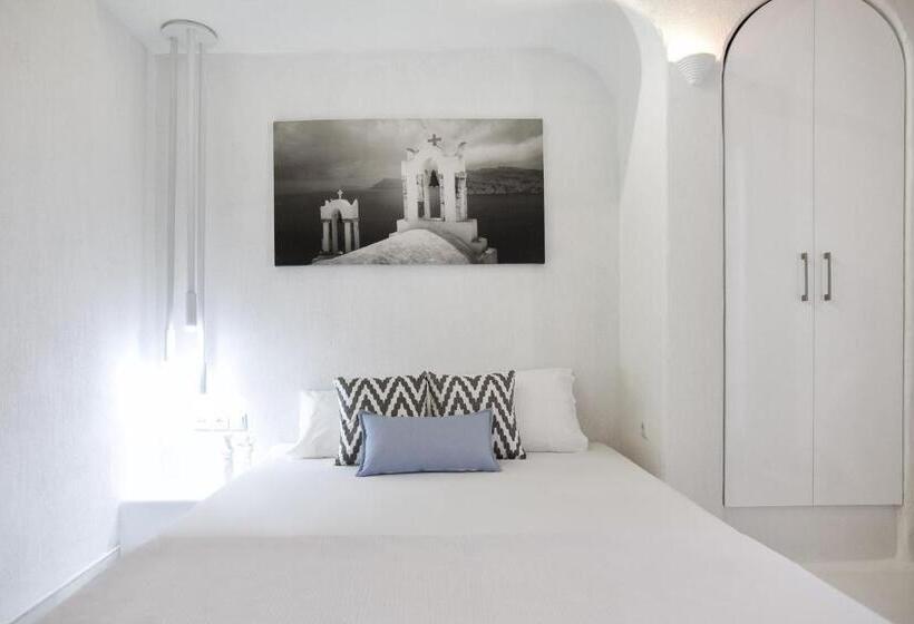 اتاق لوکس, Privee Santorini