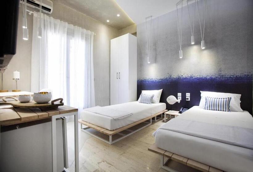 اتاق راحتی, Privee Santorini