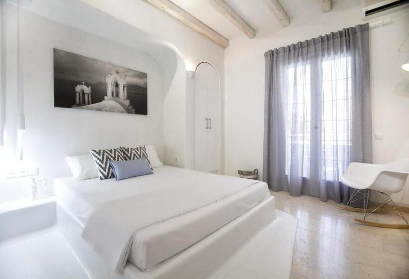 اتاق لوکس, Privee Santorini