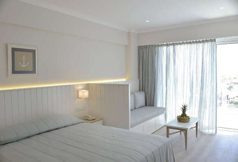 Superior Room Side Sea View, Sunrise Gardens Apart