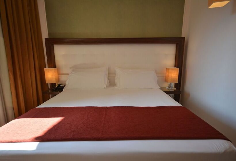 Classic Szoba, Vittoria Resort Pool & Spa