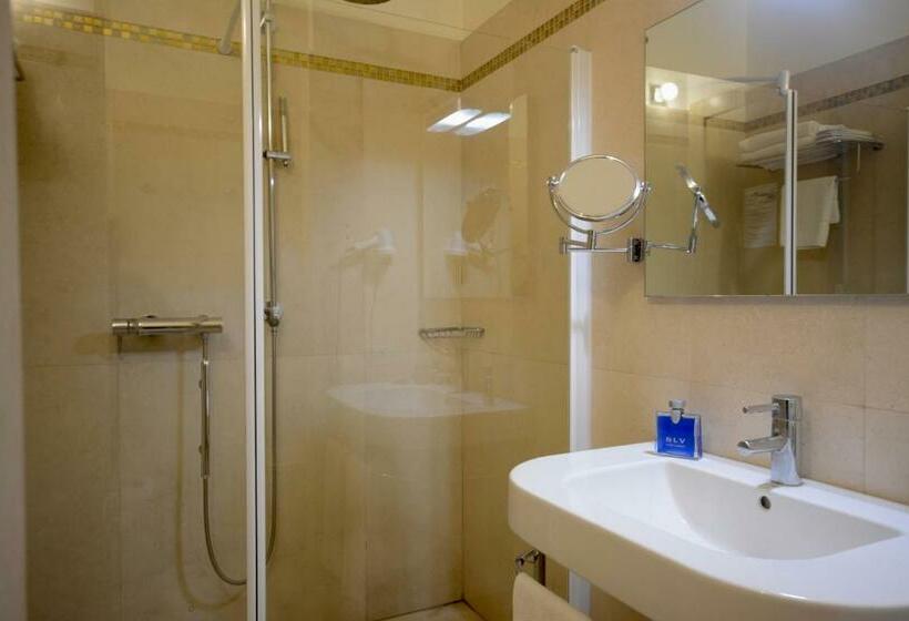 Classic Szoba, Vittoria Resort Pool & Spa