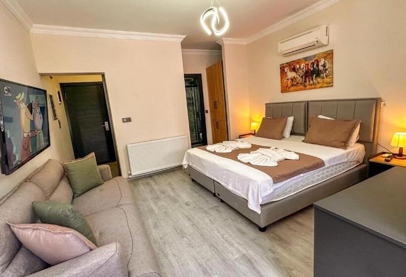 اتاق استاندارد سه نفره, Mykonut Boutique Suites