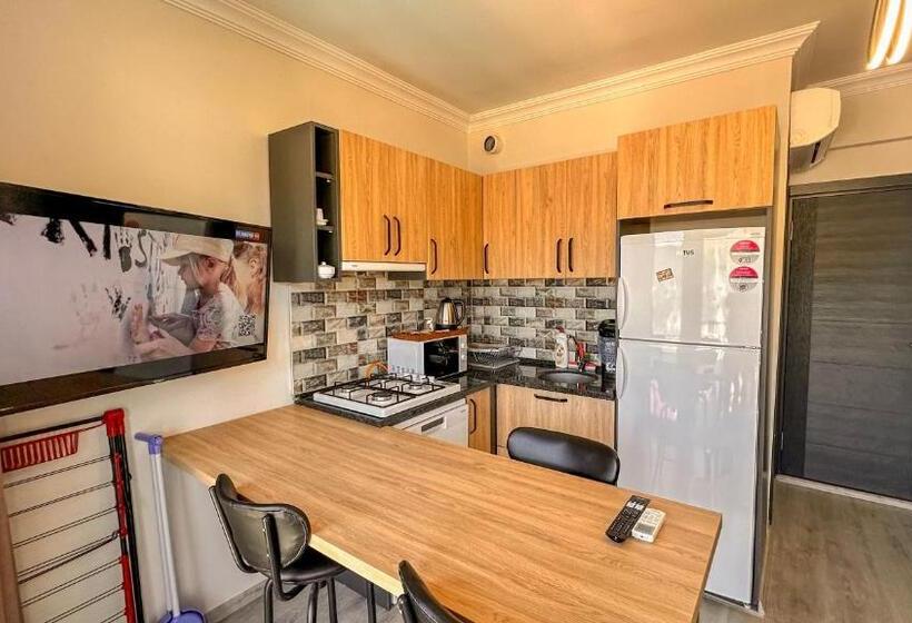 سوییت با چشم‌انداز دریا, Mykonut Boutique Suites