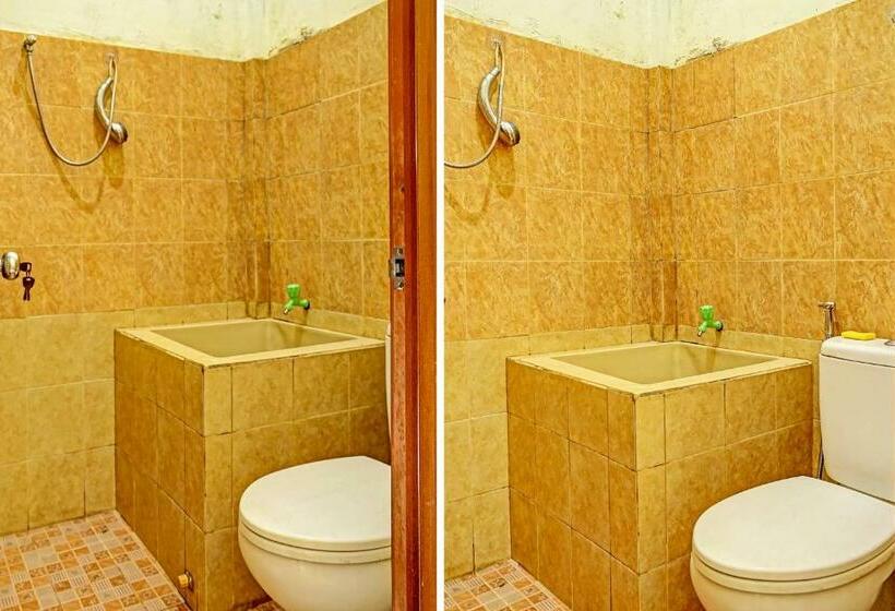 اتاق خانوادگی, Oyo 90508 Wisma Kenanga