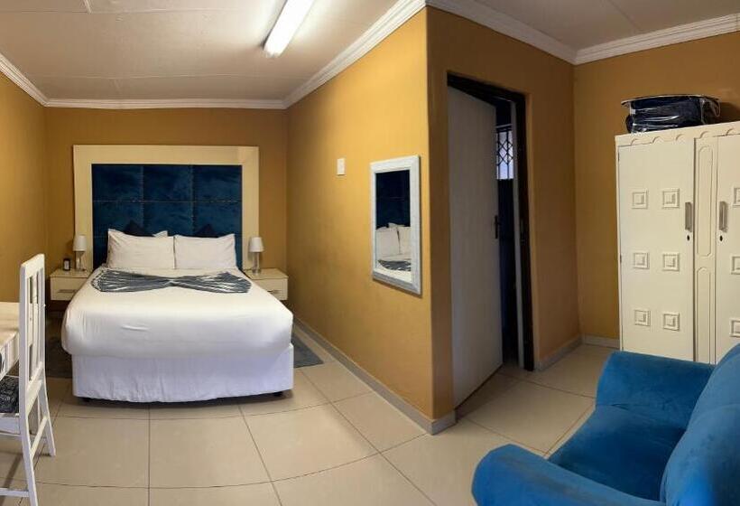Номер Deluxe, The Bridge Guest House