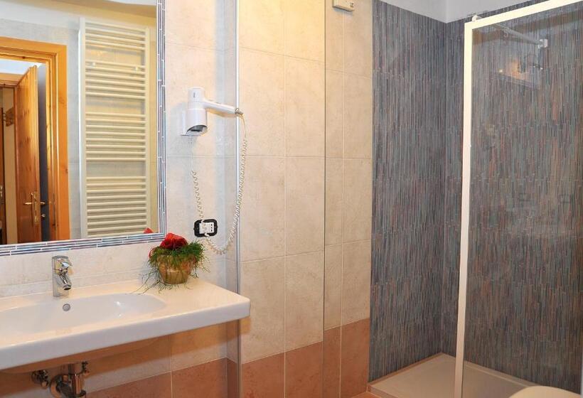 高级大房间, Albergo Stelvio