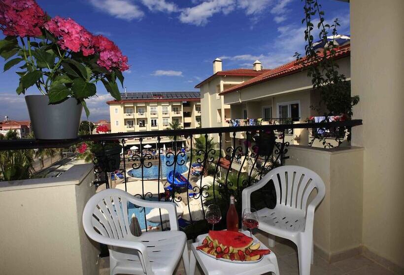 استودیوی استاندارد, Sun City Apartments & Hotel