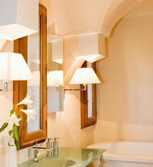 سوییت, Cap Rocat, A Small Luxury Hotel Of The World