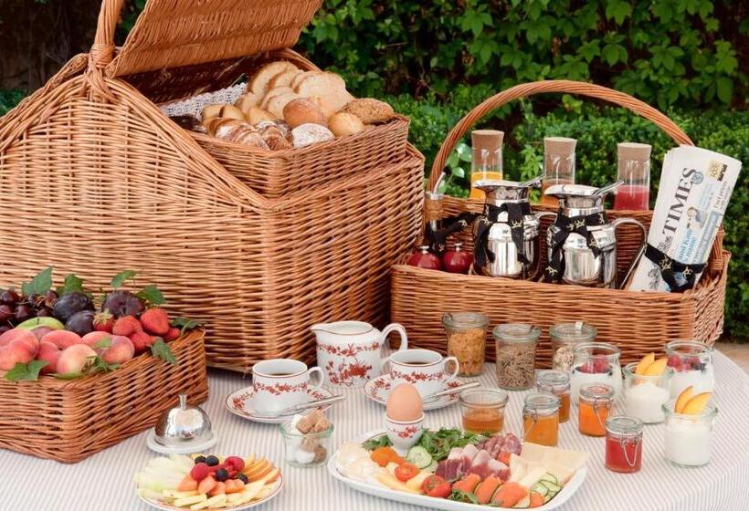 سوییت با استخر, Cap Rocat, A Small Luxury Hotel Of The World