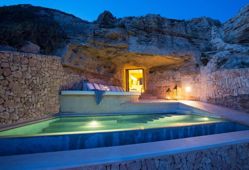 اتاق استاندارد, Cap Rocat, A Small Luxury Hotel Of The World