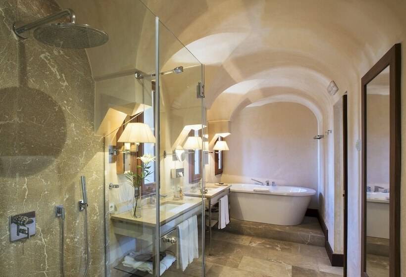 اتاق استاندارد, Cap Rocat, A Small Luxury Hotel Of The World