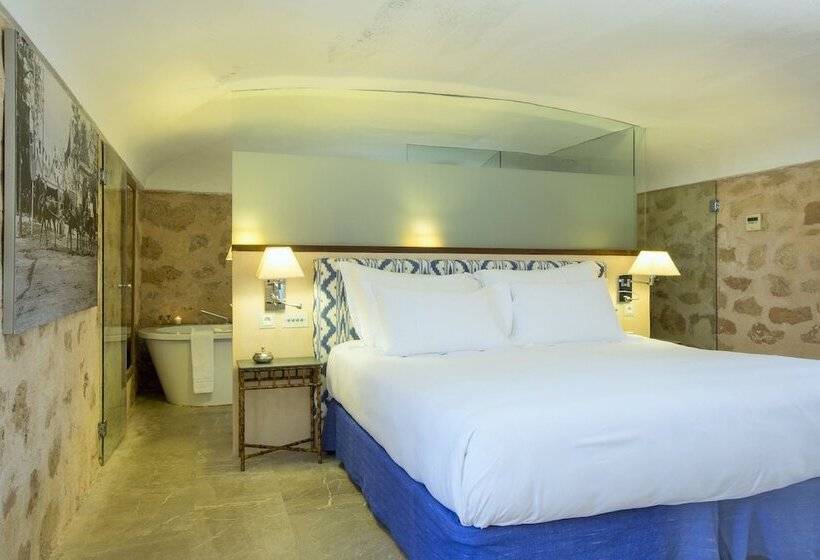 اتاق استاندارد, Cap Rocat, A Small Luxury Hotel Of The World