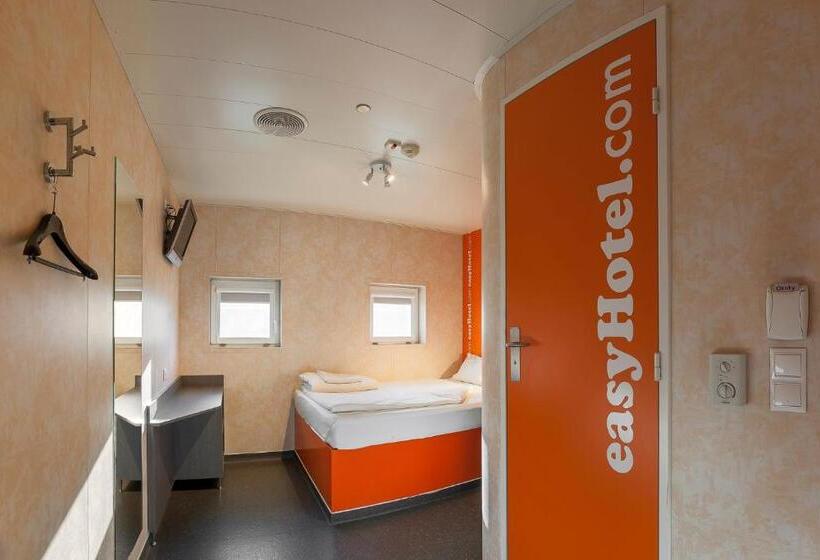 스탠다드 룸, Easyhotel Budapest Oktogon