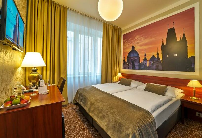 Quarto Estandar Individual, Metropolitan Old Town Hotel   Czech Leading Hotels