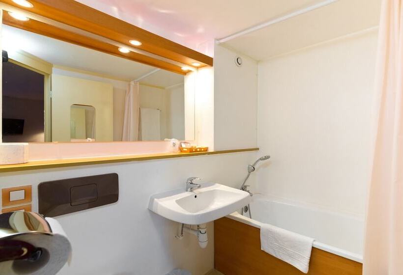 Номер Стандарт, Prest Hôtel Epinal Chavelot