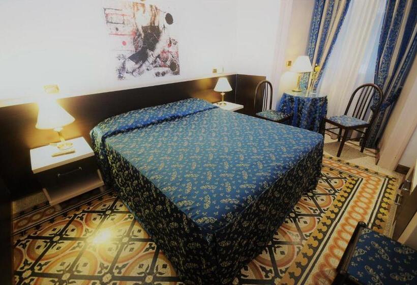 חדר סטנדרט, Sweet Home