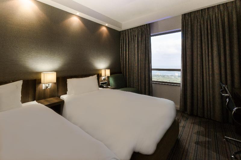 اتاق استاندارد با چشم‌انداز دریا, Holiday Inn Express Durban   Umhlanga, An Ihg