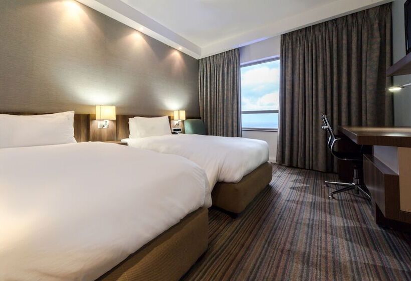 اتاق استاندارد با چشم‌انداز دریا, Holiday Inn Express Durban   Umhlanga, An Ihg