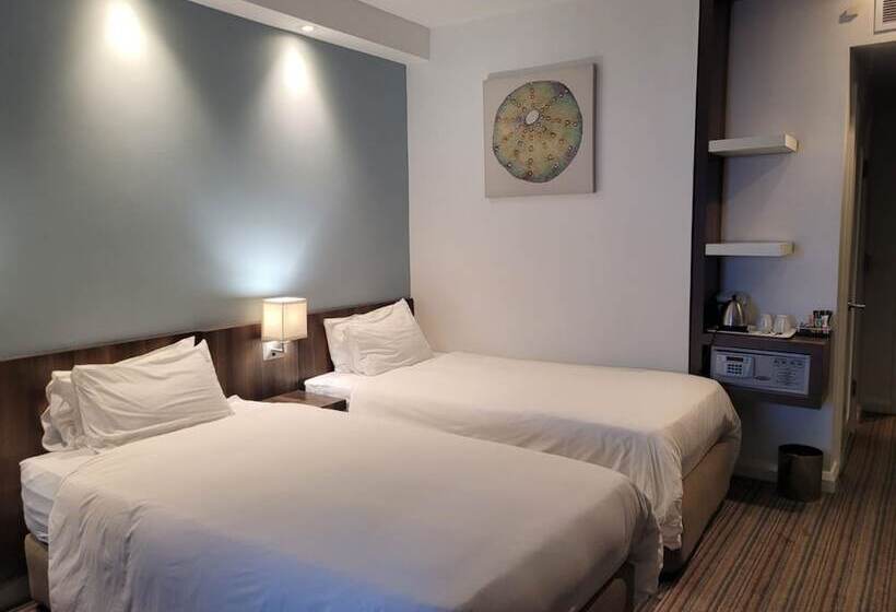 اتاق استاندارد برای معلولان, Holiday Inn Express Durban   Umhlanga, An Ihg