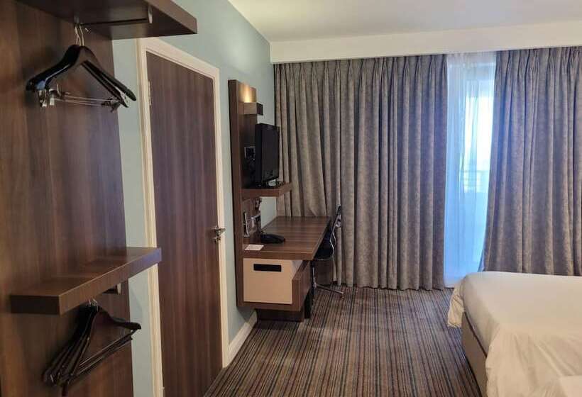 اتاق استاندارد برای معلولان, Holiday Inn Express Durban   Umhlanga, An Ihg
