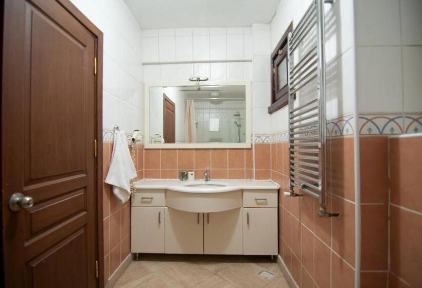 キングサイズベッドのデラックススイート, Villa Sphendone Suites Istanbul