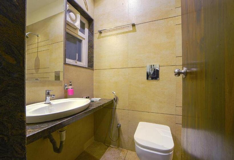 Номер Стандарт, Sri Sri Executive, Kolhapur