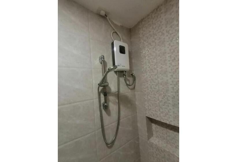اتاق سوپریور, Capital O 811 Tri A S Building