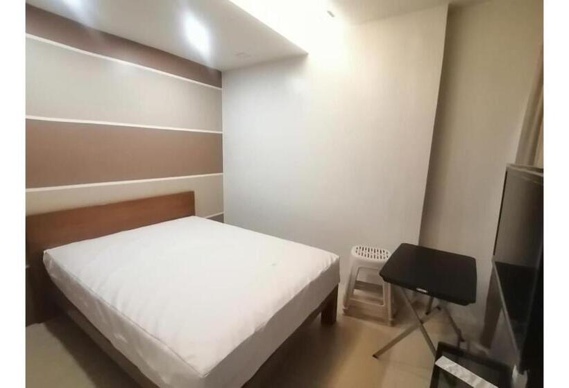 اتاق سوپریور, Capital O 811 Tri A S Building