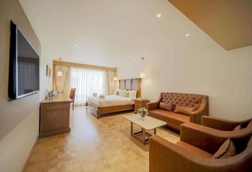 اتاق سوپریور با تخت بزرگ, Jade Suites  Luxury Boutique