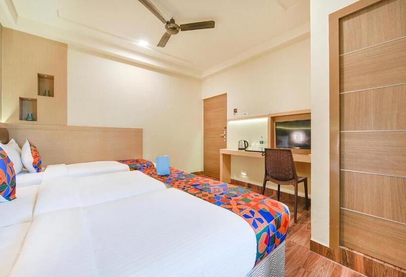 Quarto Triplo Deluxe, Nestlay Rooms Vanagaram