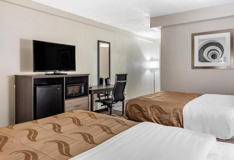 Номер Стандарт 2 Двуспальные Кровати, Quality Inn & Suites Spring Lake   Fayetteville Near Fort Liberty