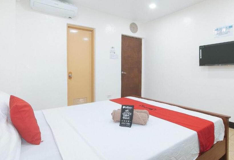 디럭스 룸, Reddoorz At Rjs Bldg Near Lyceum Gen Trias Cavite