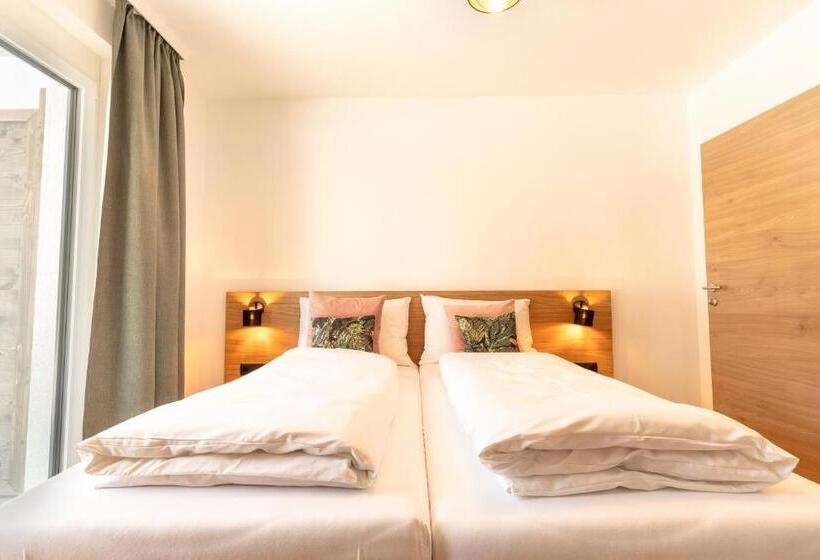 带1个卧室带花园景观的公寓, Lisal Appartements