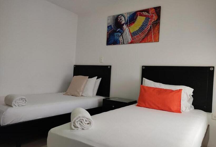 Standart Oda, Escala