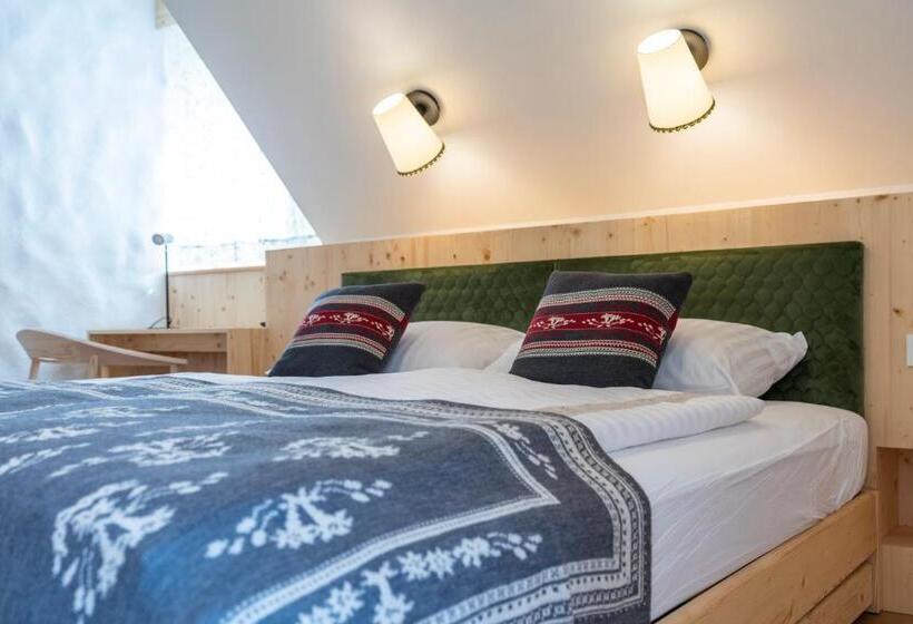 اتاق استاندارد با چشم‌انداز کوهستان, Guesthouse & Camping Danica Bohinj