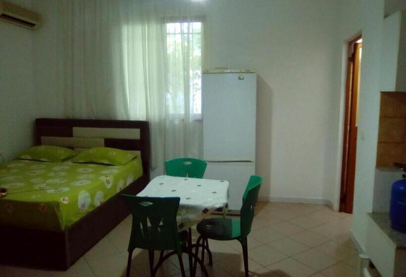 Семейный Номер, H&a Guest House