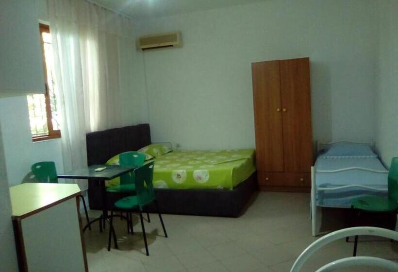 Семейный Номер, H&a Guest House